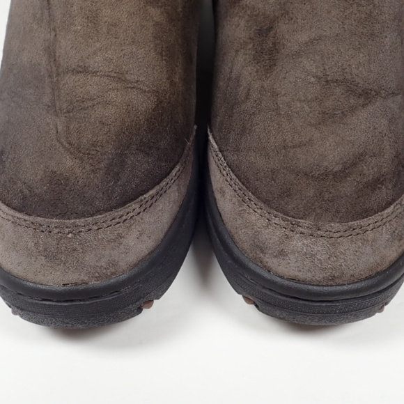 Ugg Brown Ultra Short Revival Boots, Size 7 - Picture 3 of 8